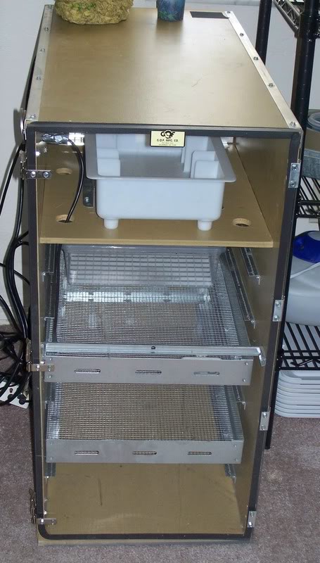 gqf incubator see through front door