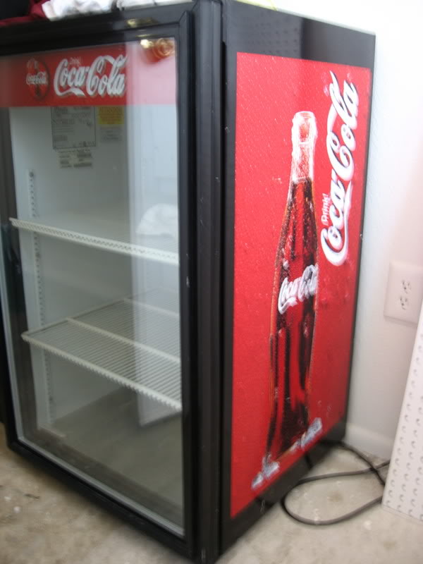 Mini Soda Cooler, make perfect incubator!!!
