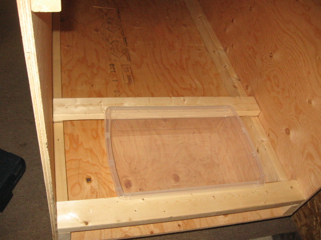 Burms Water Bowl