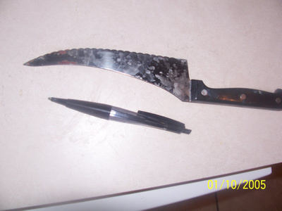 cutfingerbloodknife