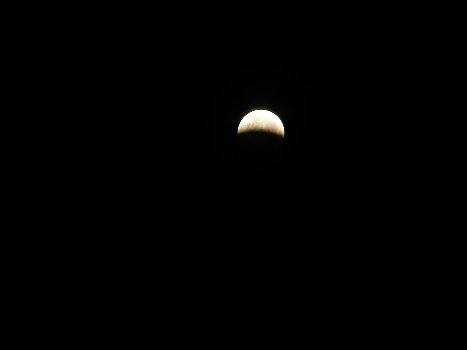 Red Moon
